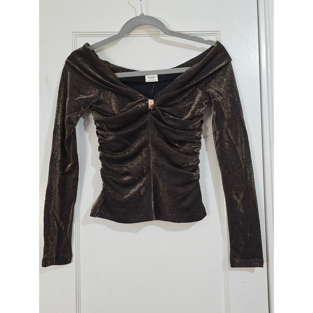 Off-The-Shoulder Hardware Top